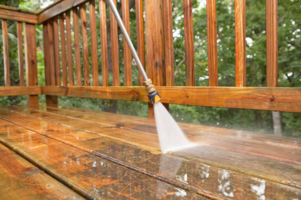 Why Choose Our Certified Pressure Washing Experts for Your Project Needs in Lacoochee, FL?